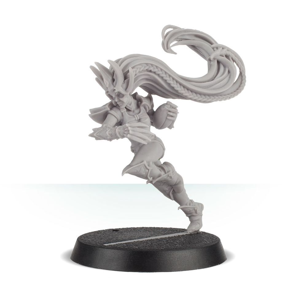 WARHAMAMER BLOOD BOWL: ROXANNA DARKNAIL-1709396277-dIRyX.jpg