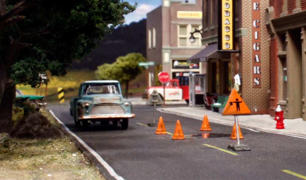 (WOODLAND SCENICS) ROAD STRIPING PEN – YELLOW C1292-1779984768-zZdnm.jpg